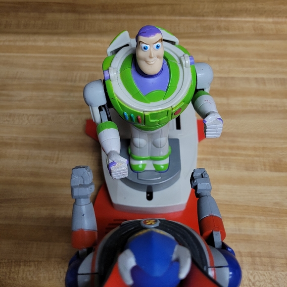 Vintage Toy Story 2 Rock’em Sock’em Robots Game 2000 Buzz Vs Zurg Rare Works - Picture 5 of 9